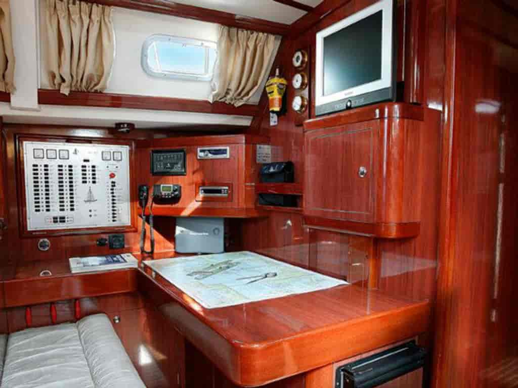 Boat picture 9