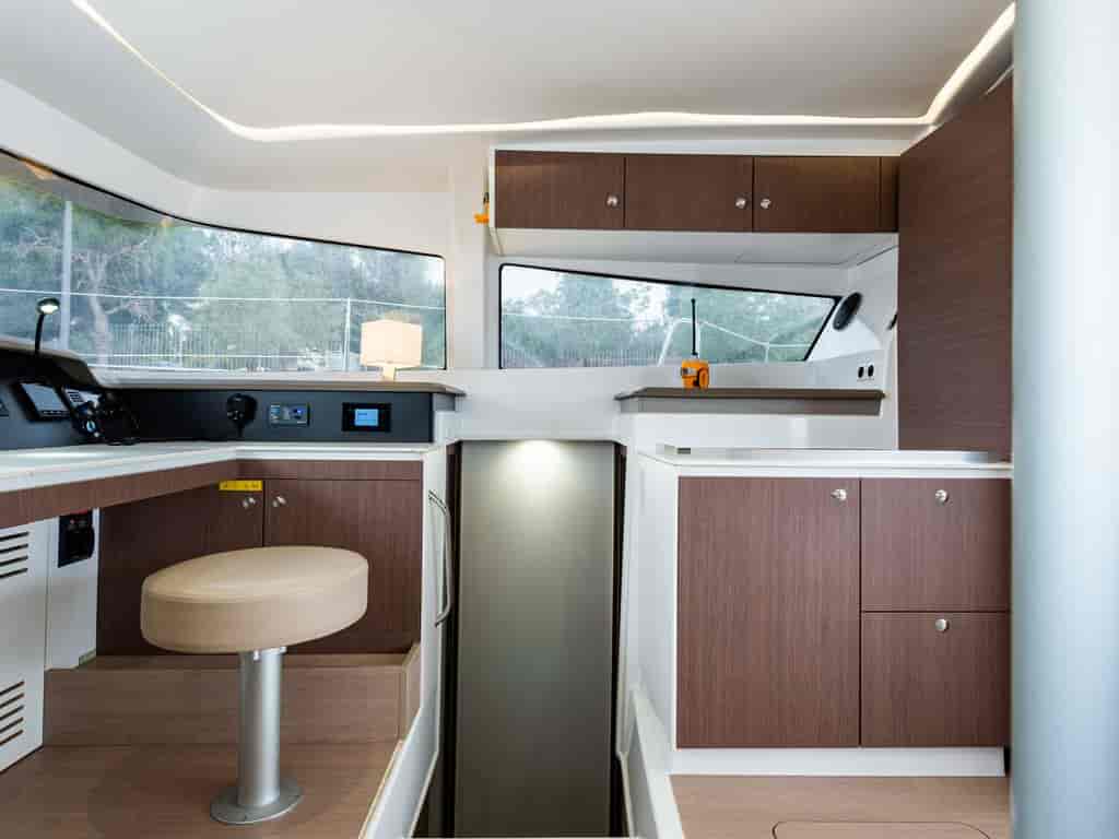 Boat picture 16