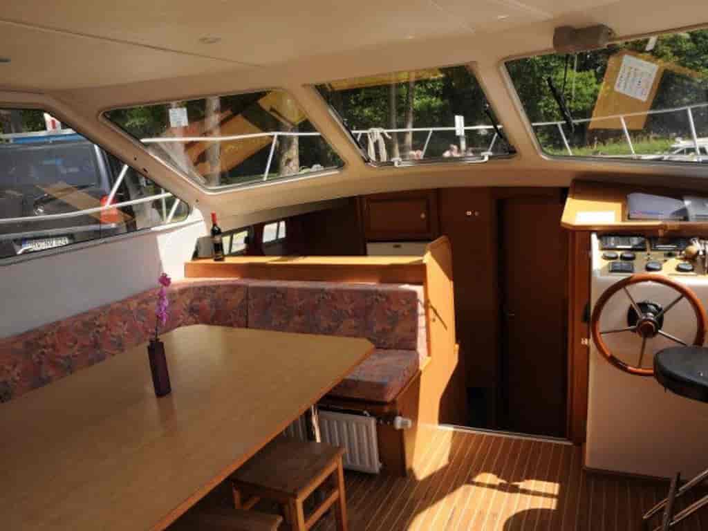 Boat picture 9