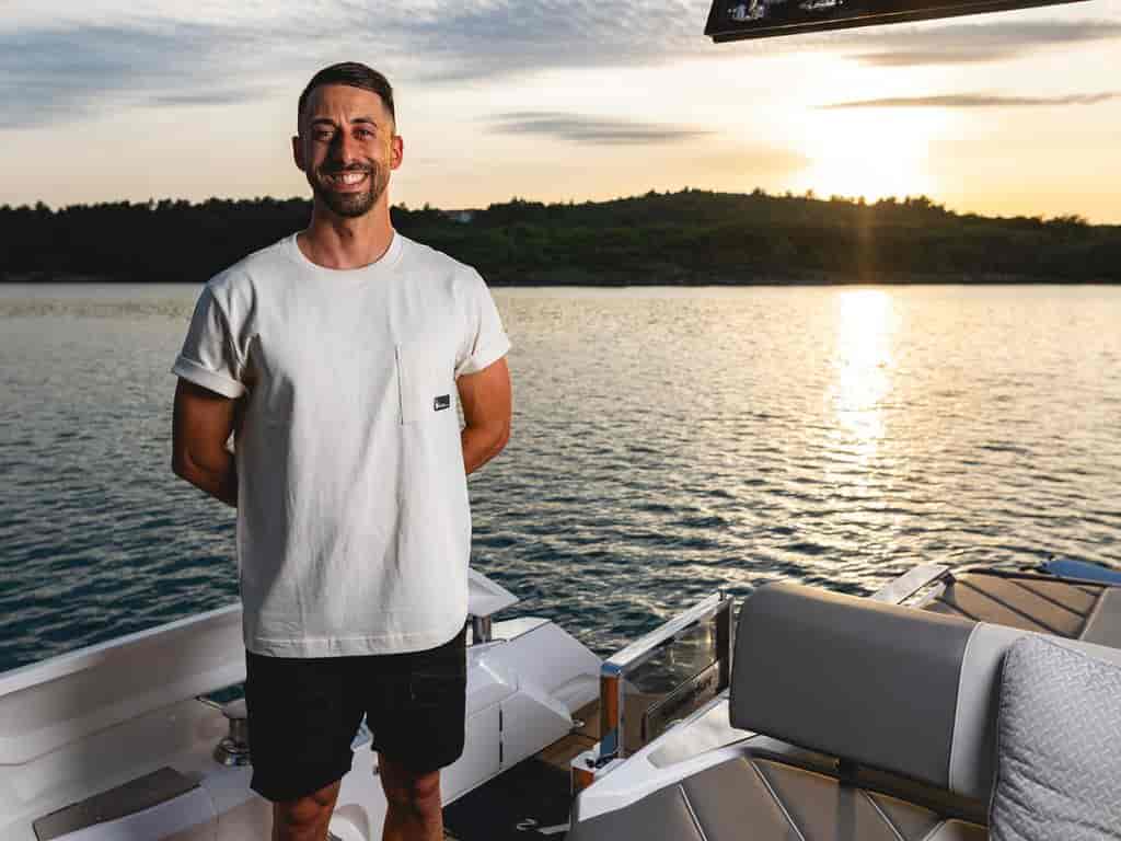 Boat picture 16