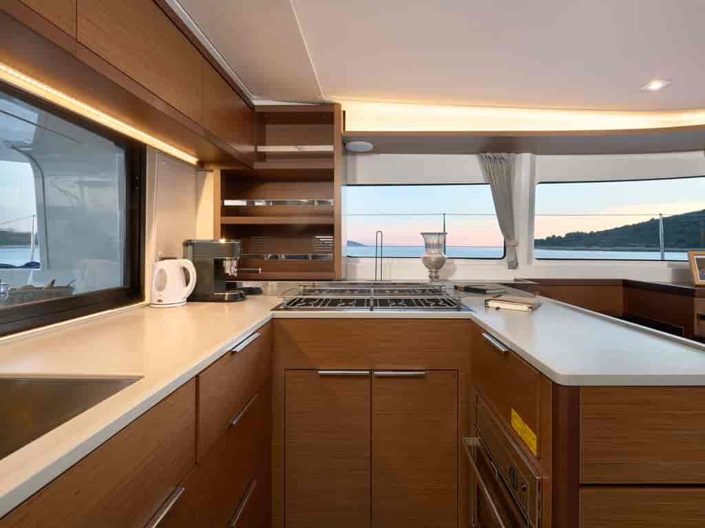Boat picture 10
