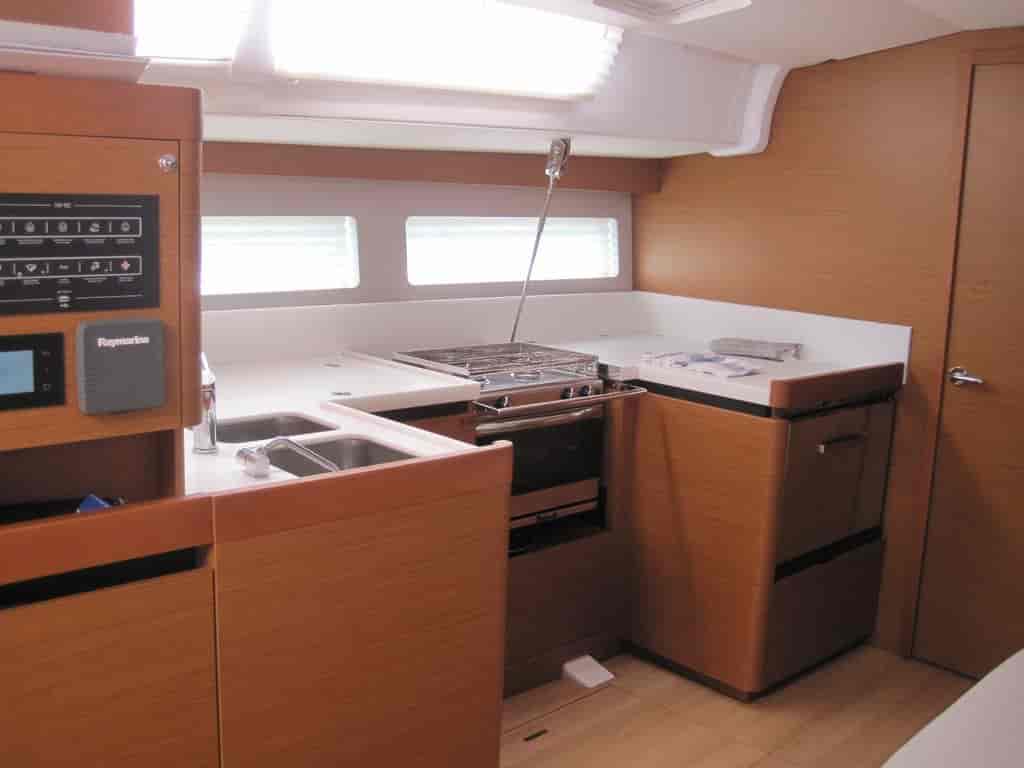 Boat picture 18