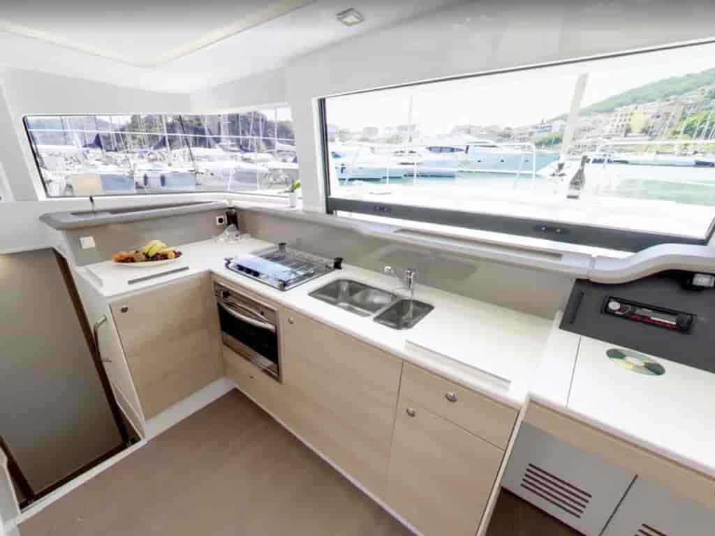 Boat picture 4