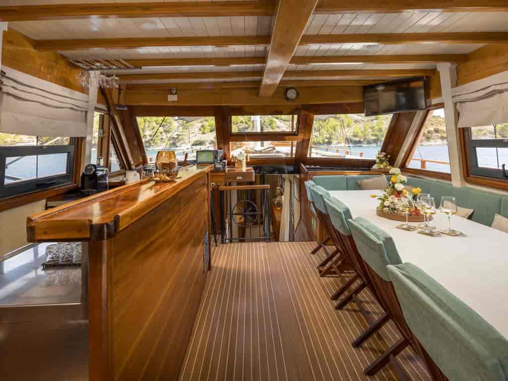 Boat picture 25