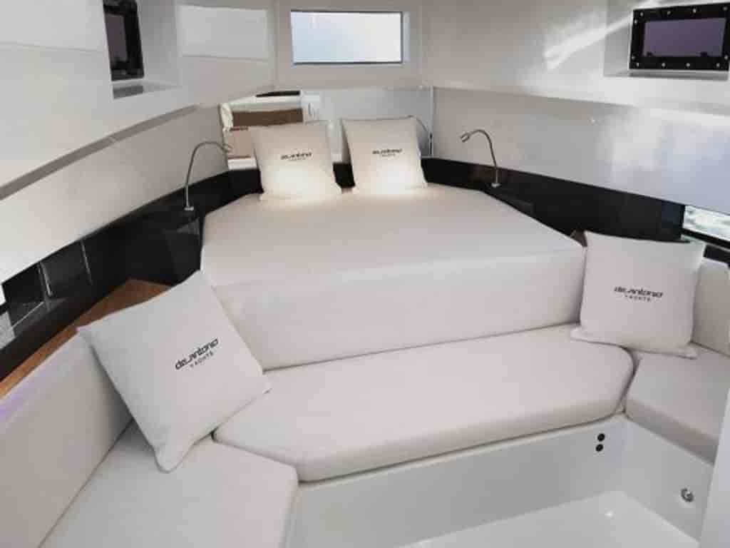 Boat picture 9