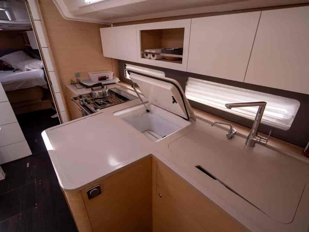 Boat picture 17