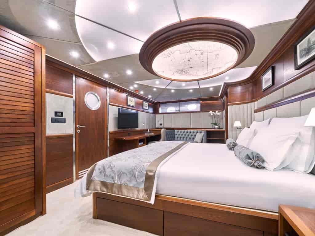 Boat picture 12