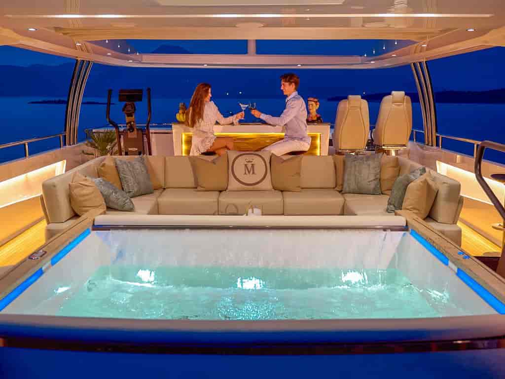 Boat picture 16