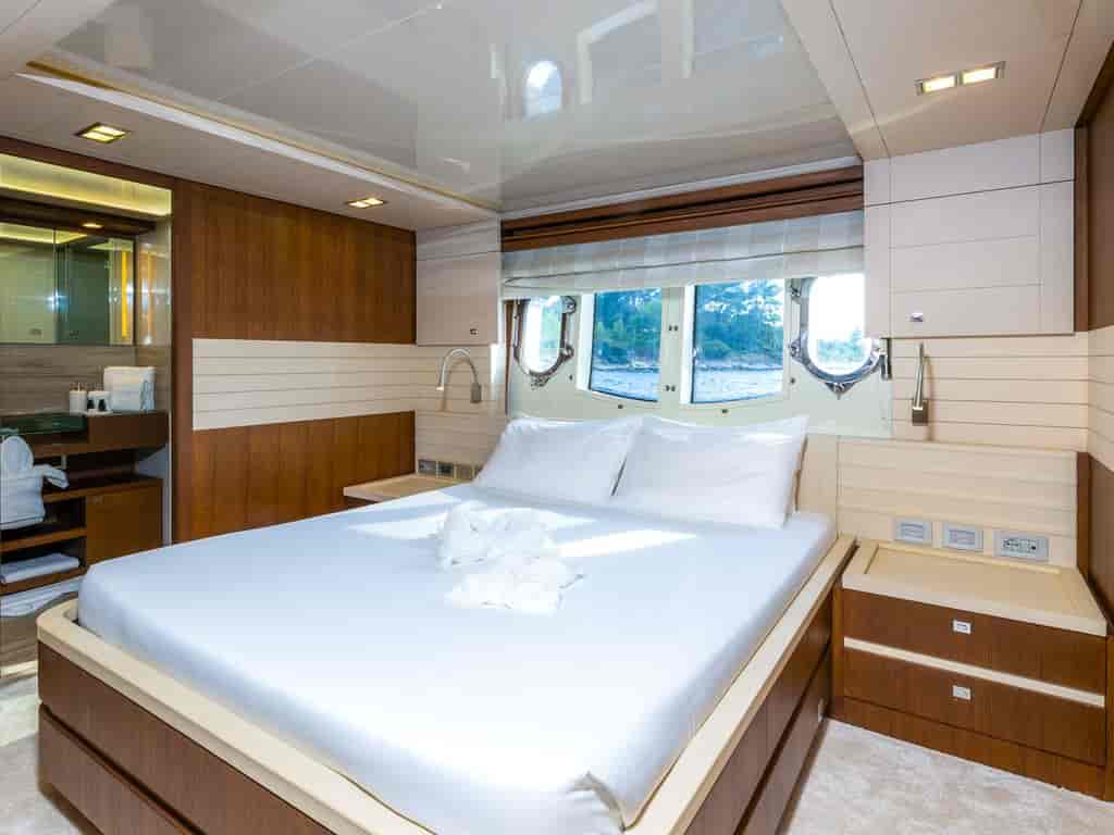 Boat picture 8