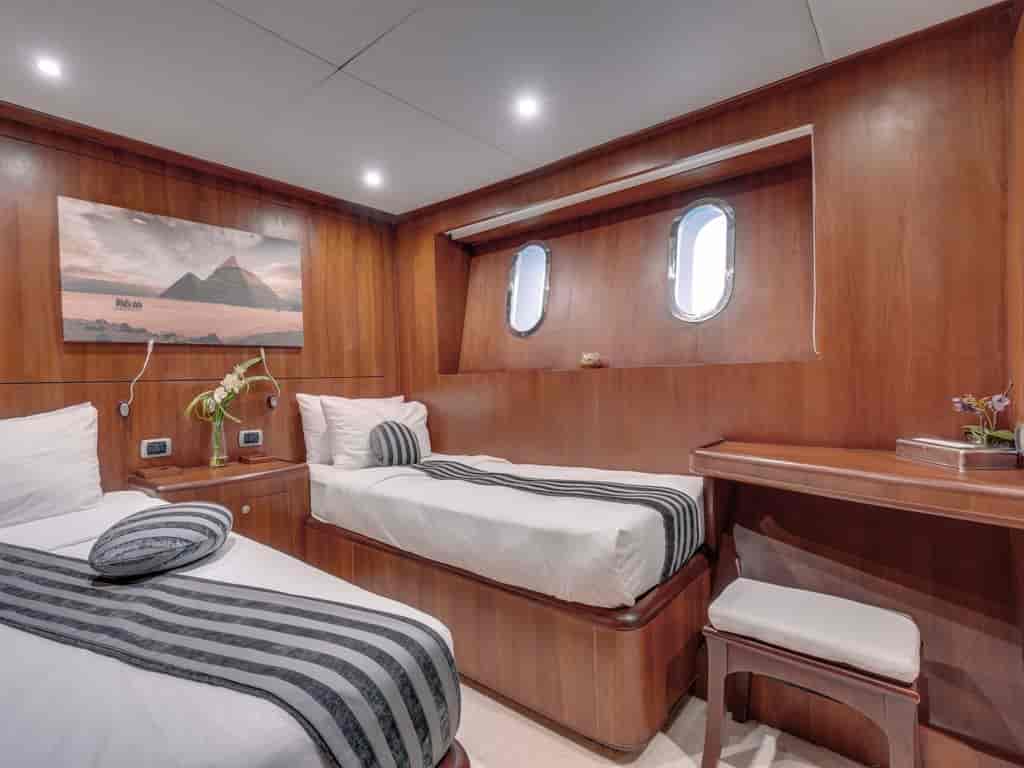 Boat picture 28