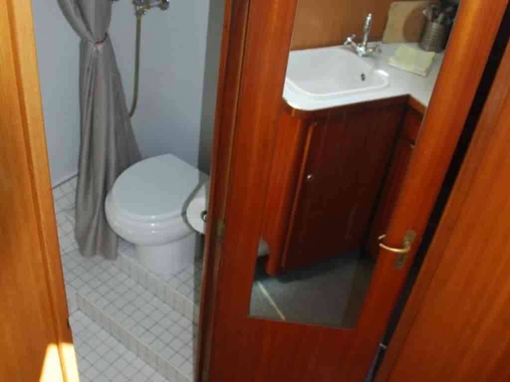 Boat picture 16