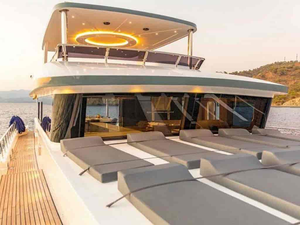 Boat picture 17
