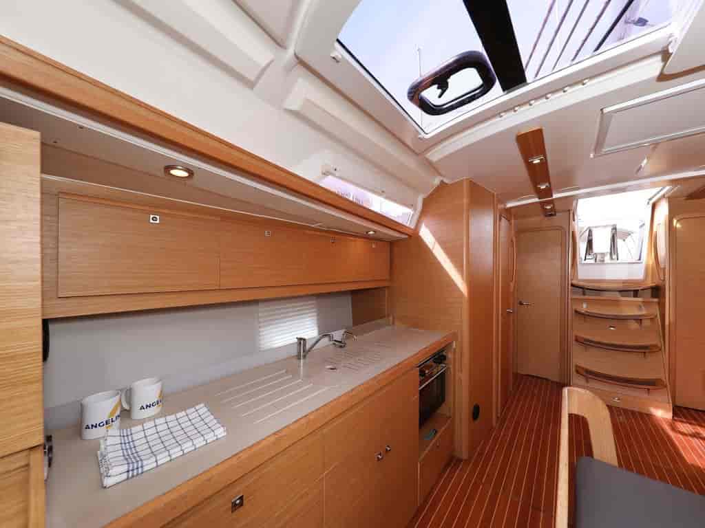 Boat picture 18