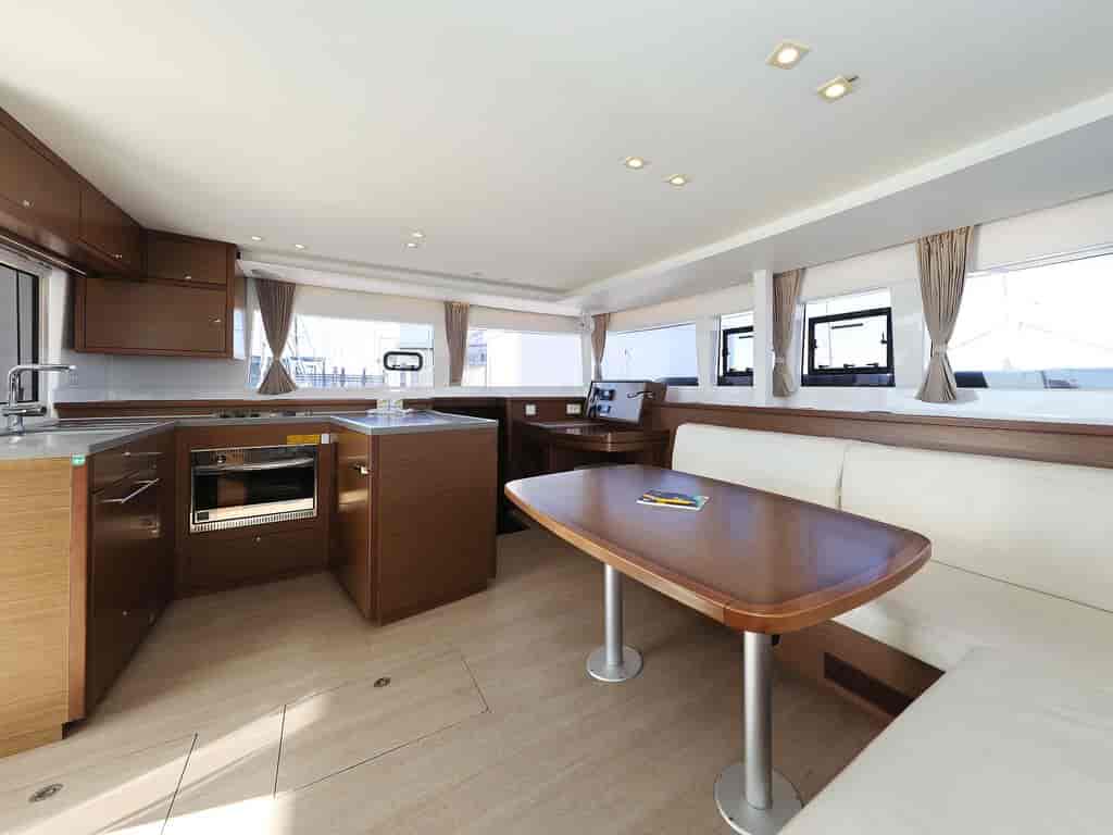 Boat picture 13