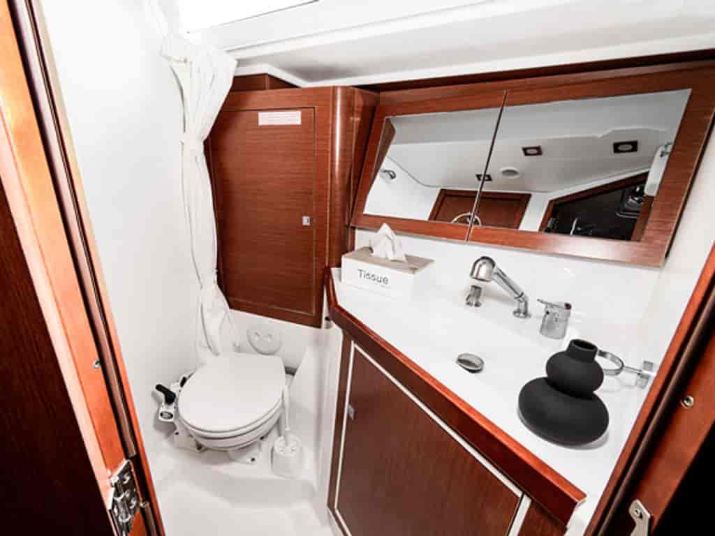 Boat picture 9