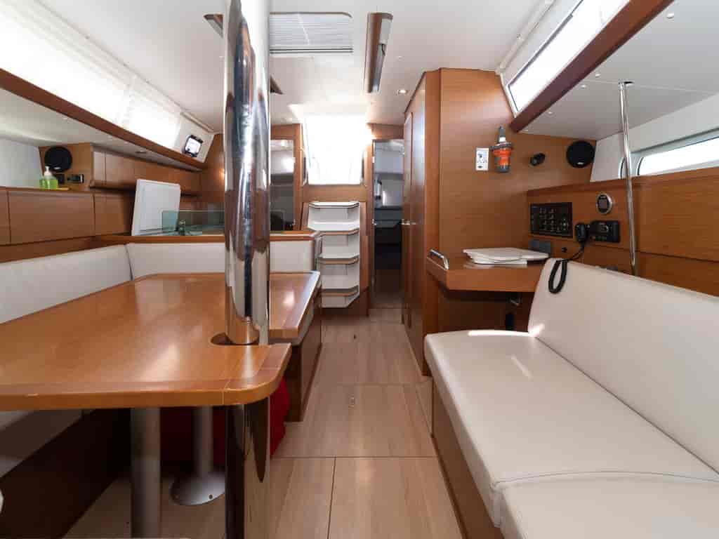 Boat picture 9