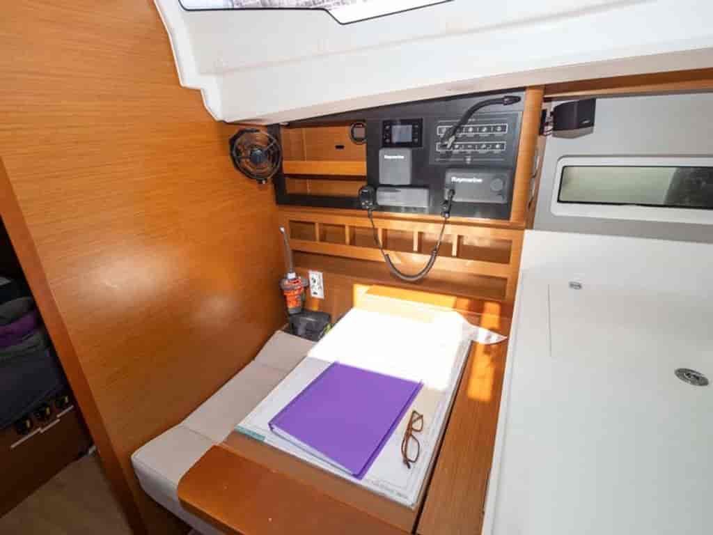 Boat picture 12
