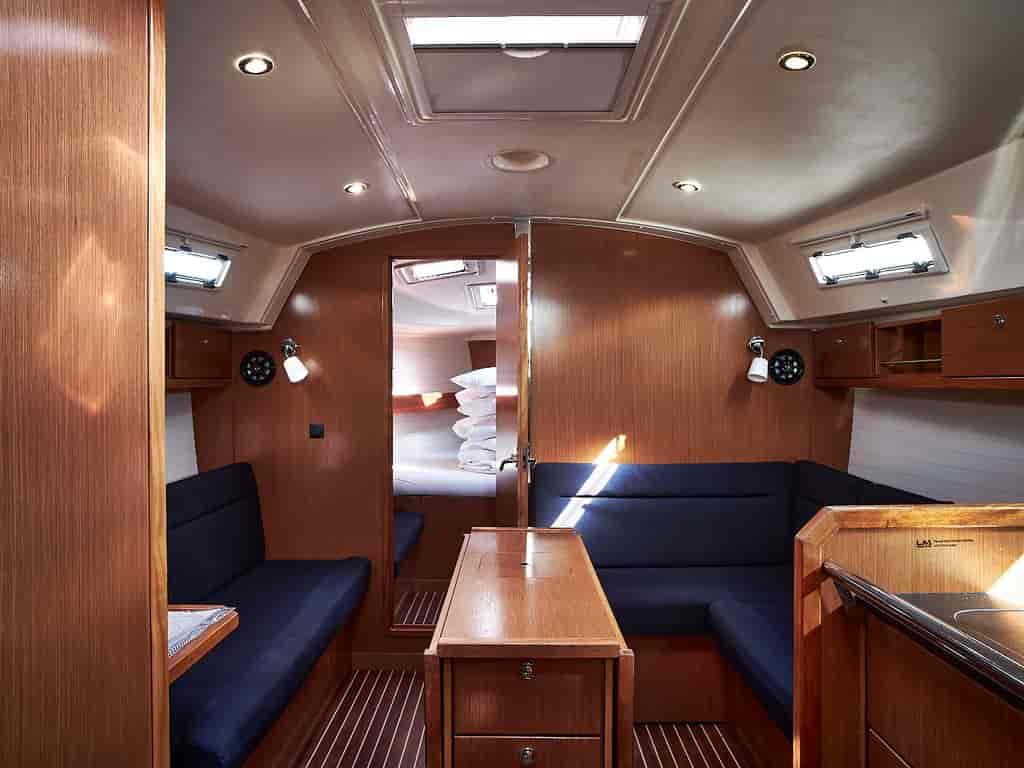 Photo 4 of White Pearl B