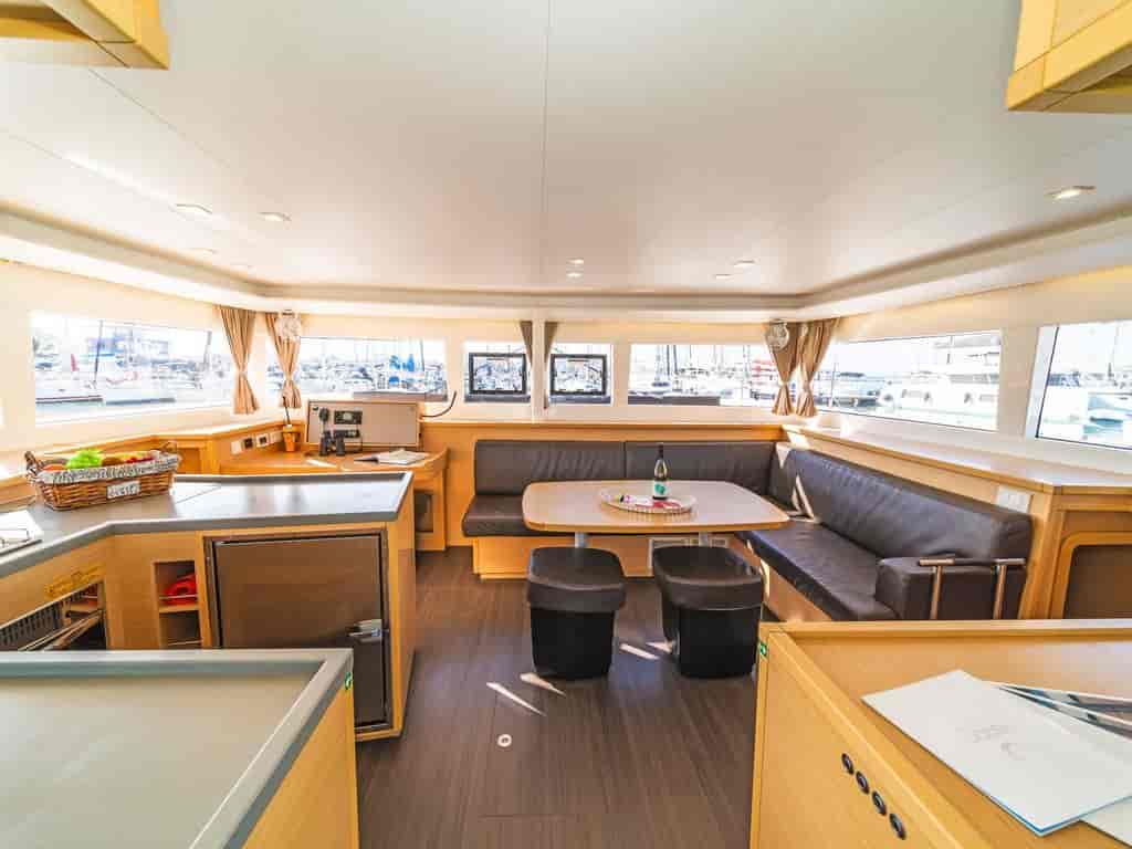 Boat picture 11