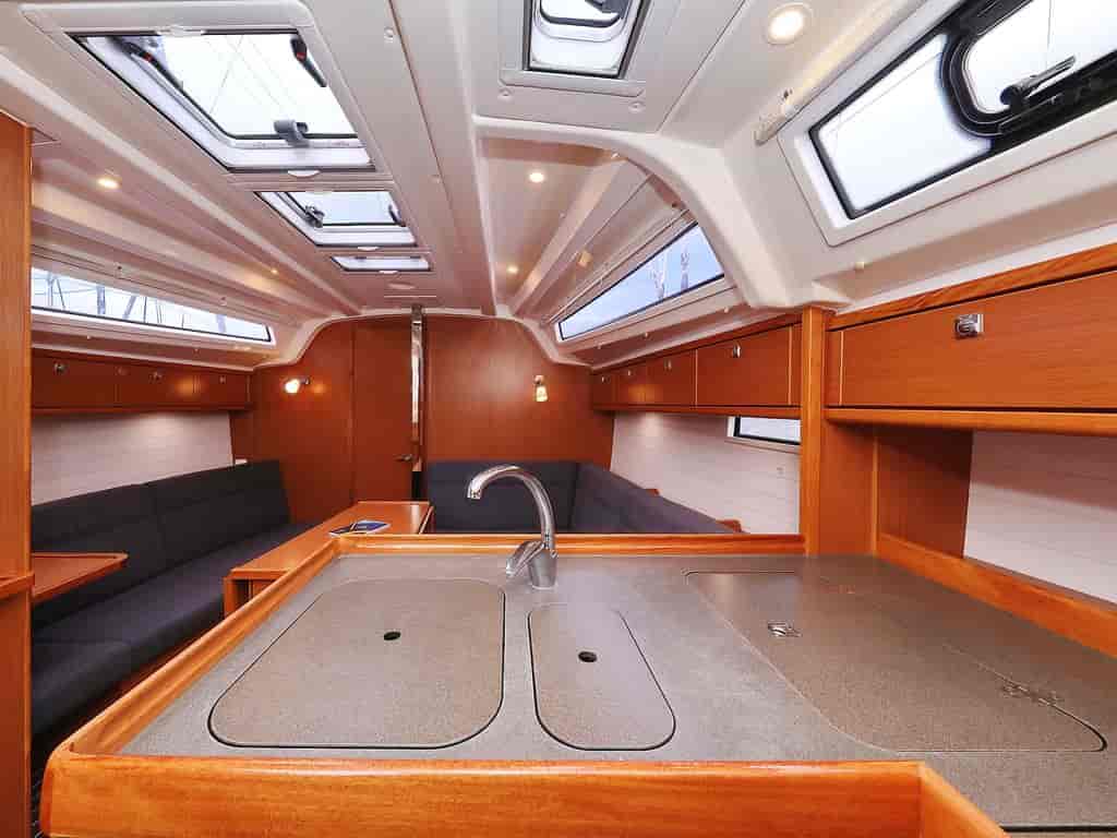 Boat picture 14