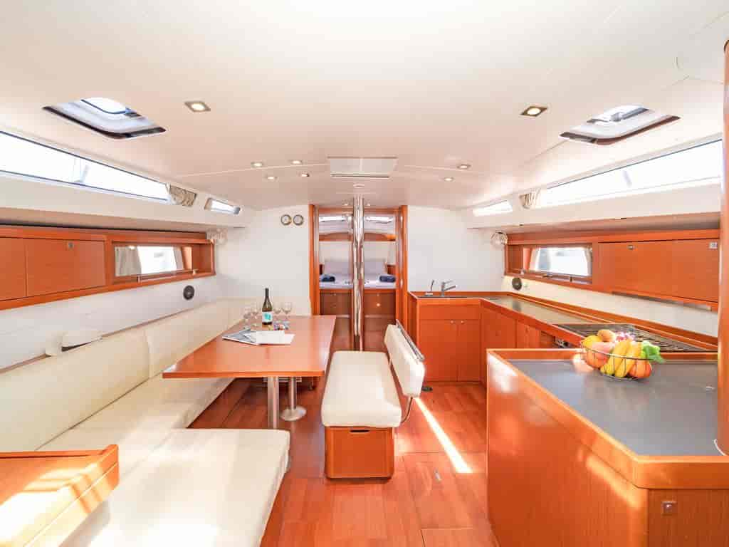 Boat picture 9