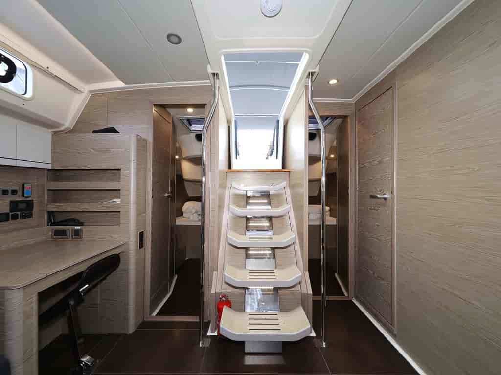 Boat picture 9