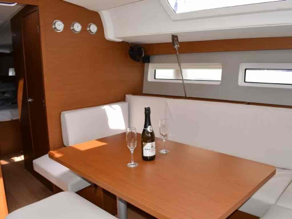 Boat picture 9
