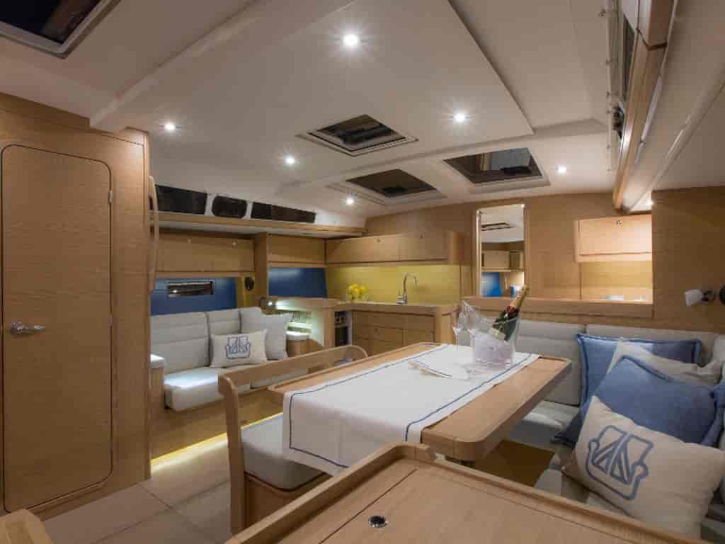 Boat picture 9
