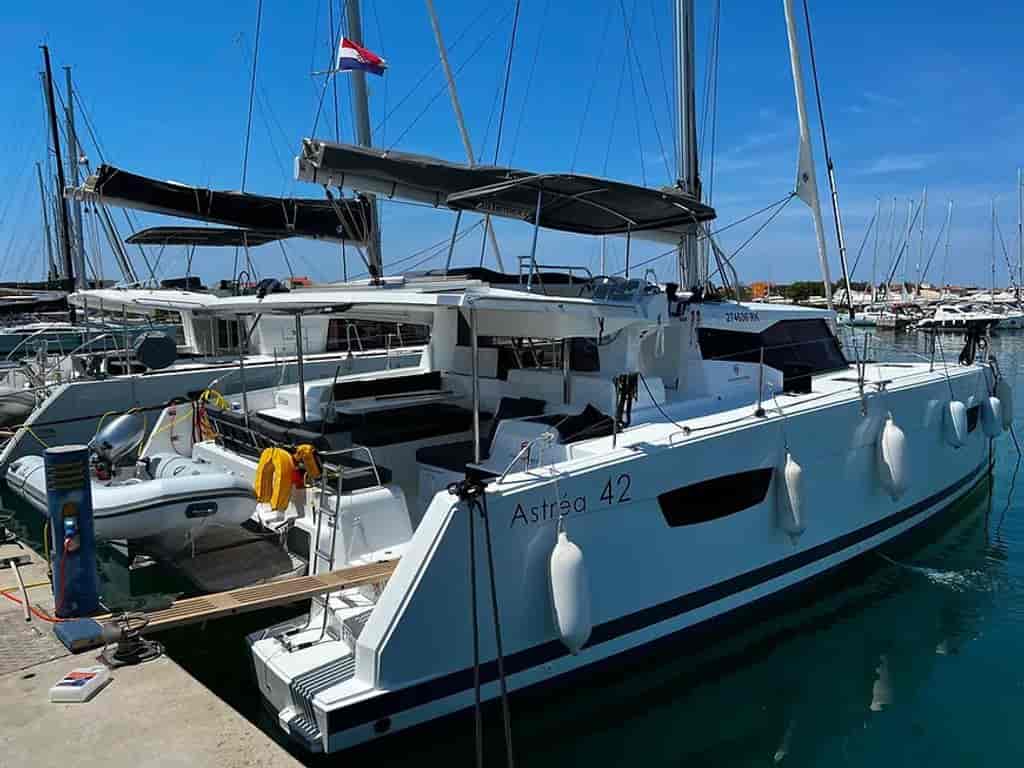 Boat picture 12