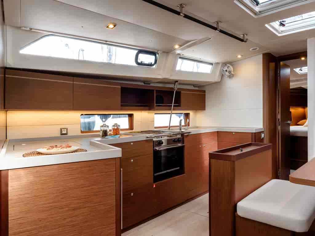 Boat picture 14