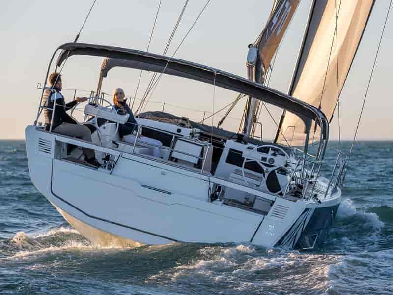 Photo of Luna, image 1 of 3