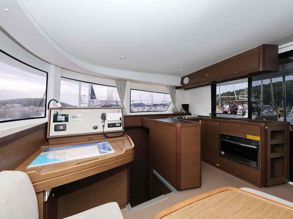 Boat picture 13