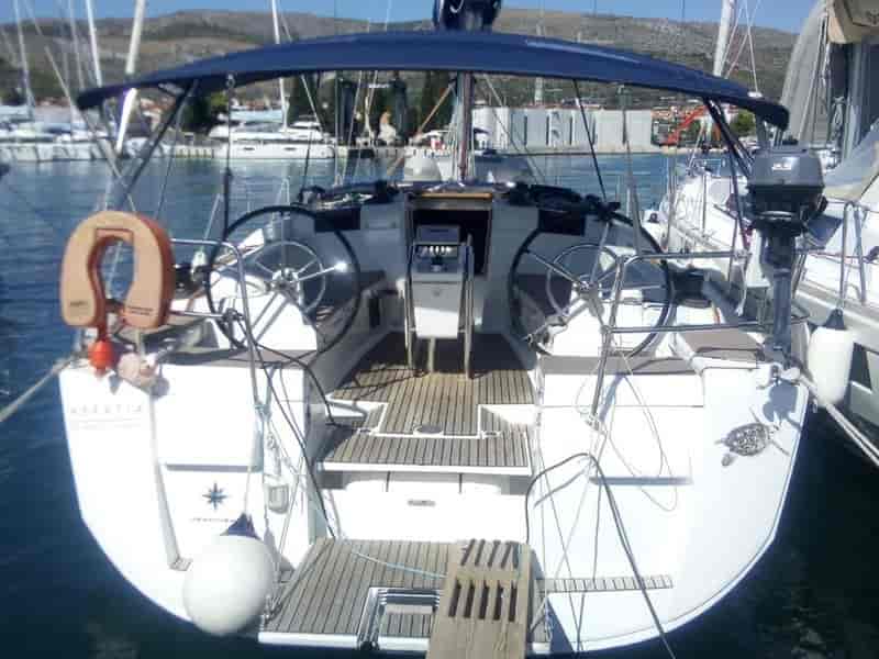 Photo of undefined, image 1 of 10