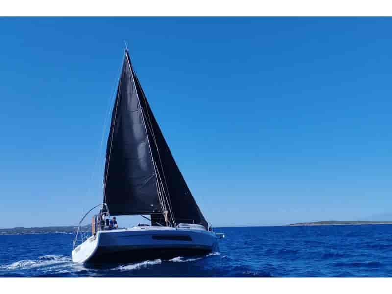 Photo of undefined, image 1 of 16