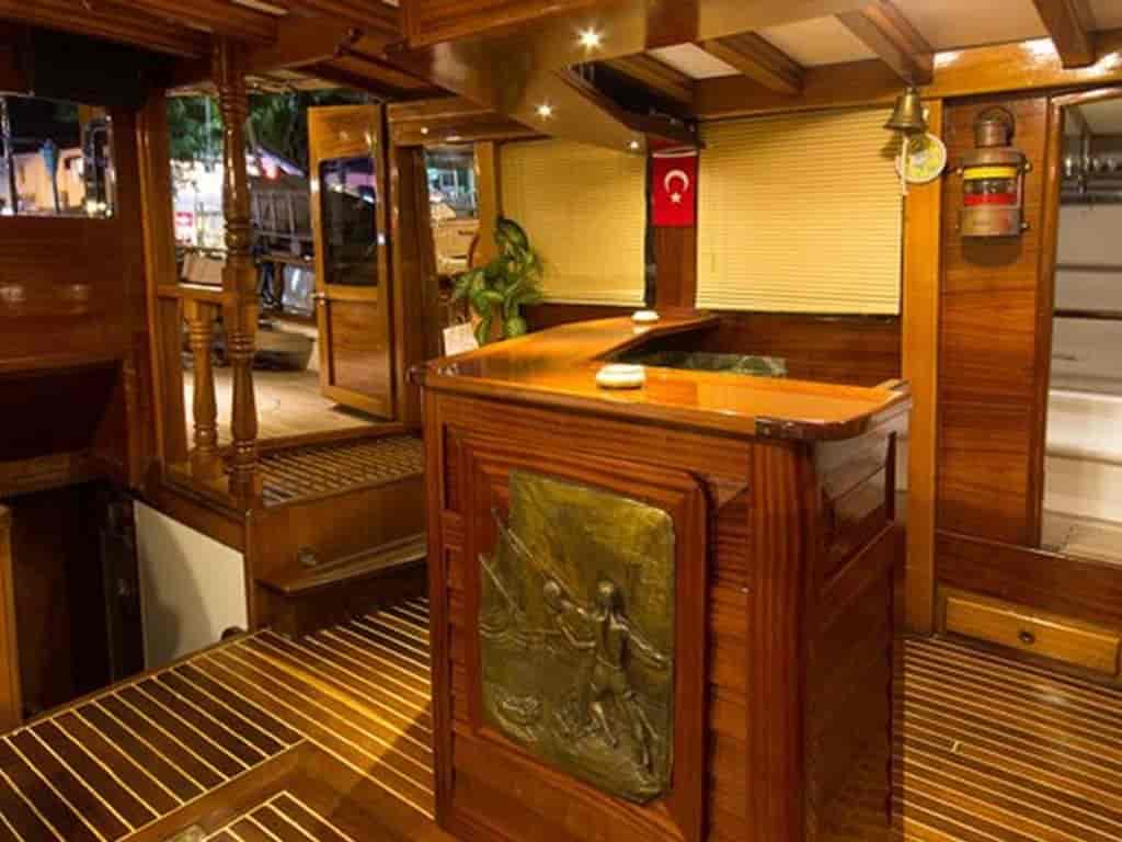 Boat picture 17