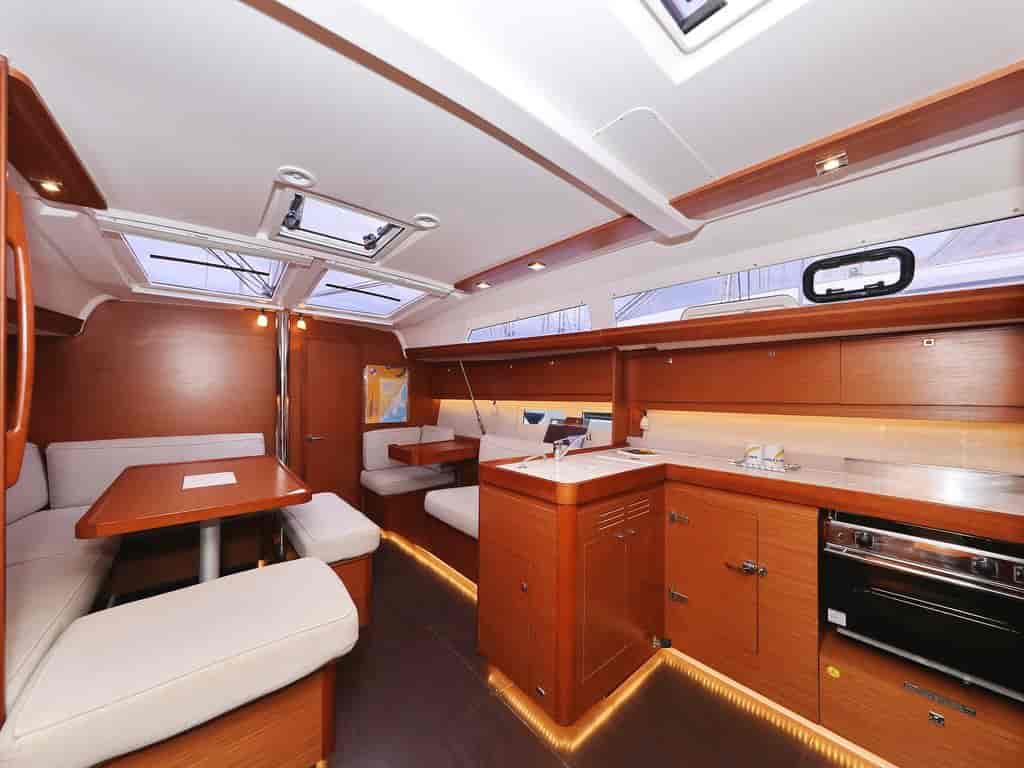 Boat picture 14