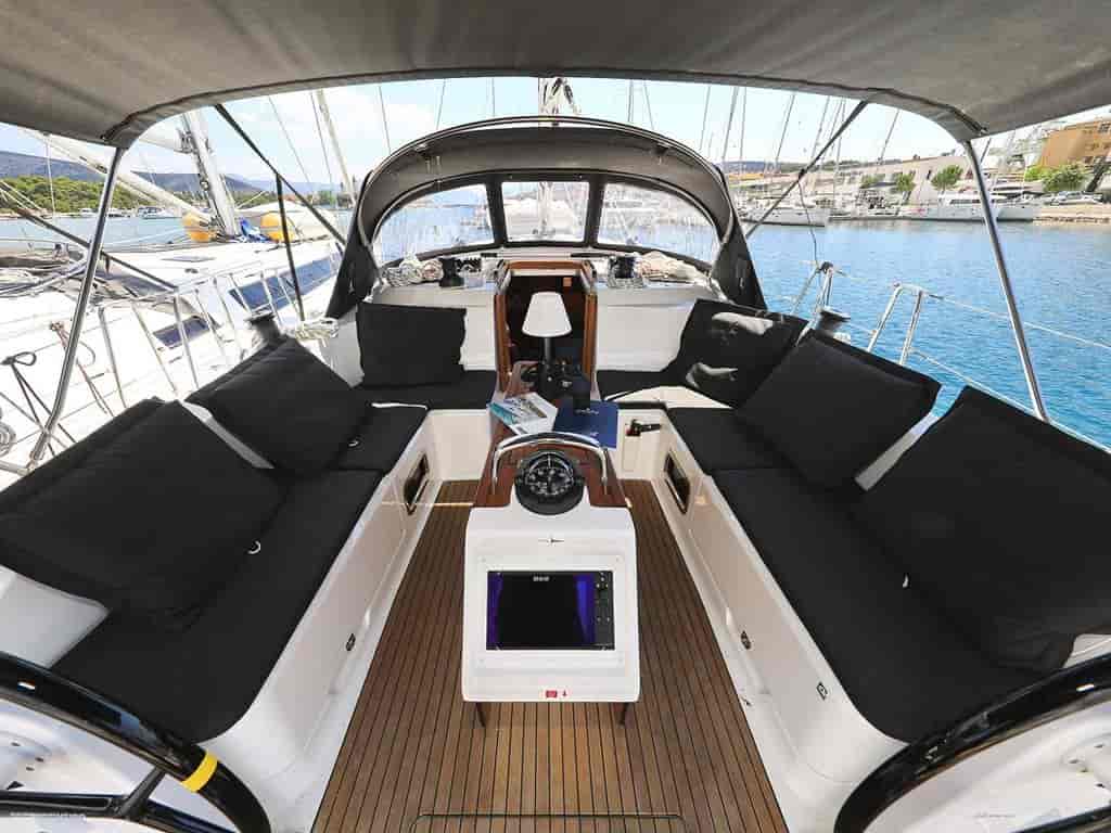Boat picture 9