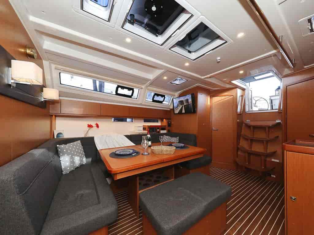 Boat picture 16