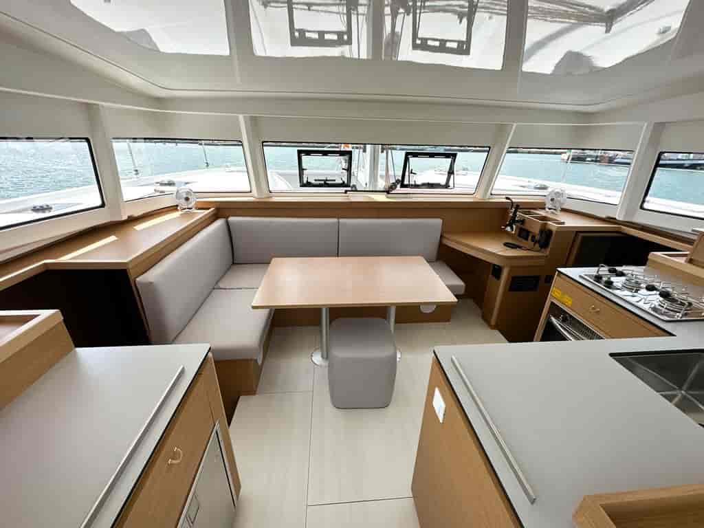 Boat picture 9