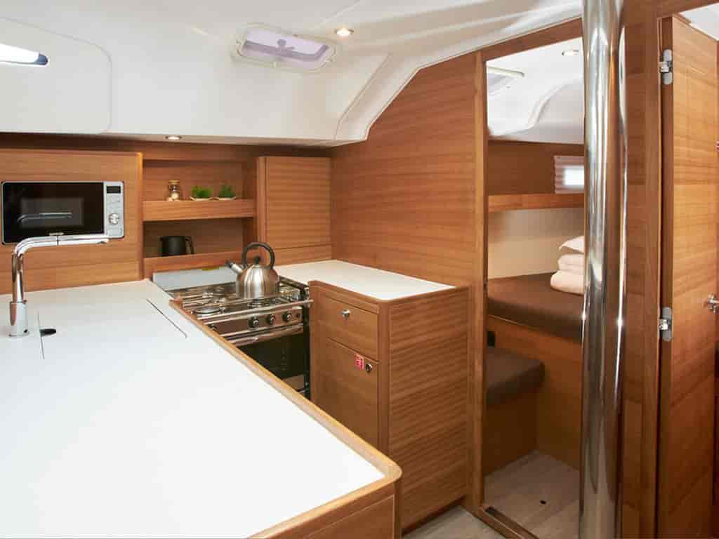 Boat picture 12