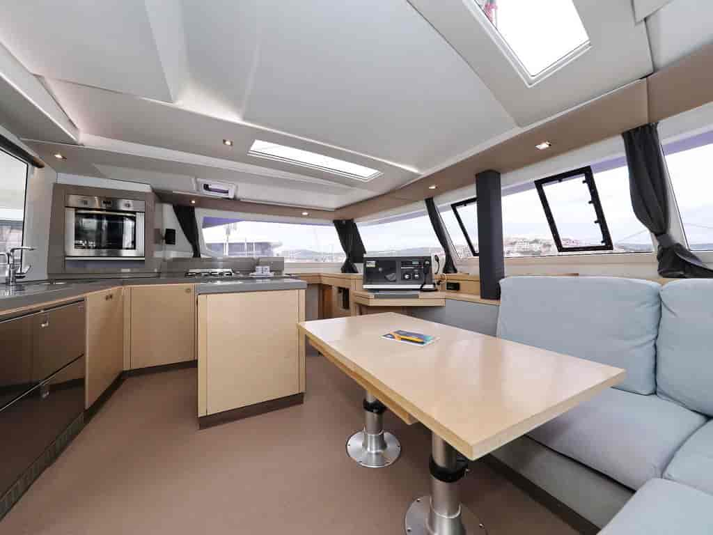 Boat picture 14