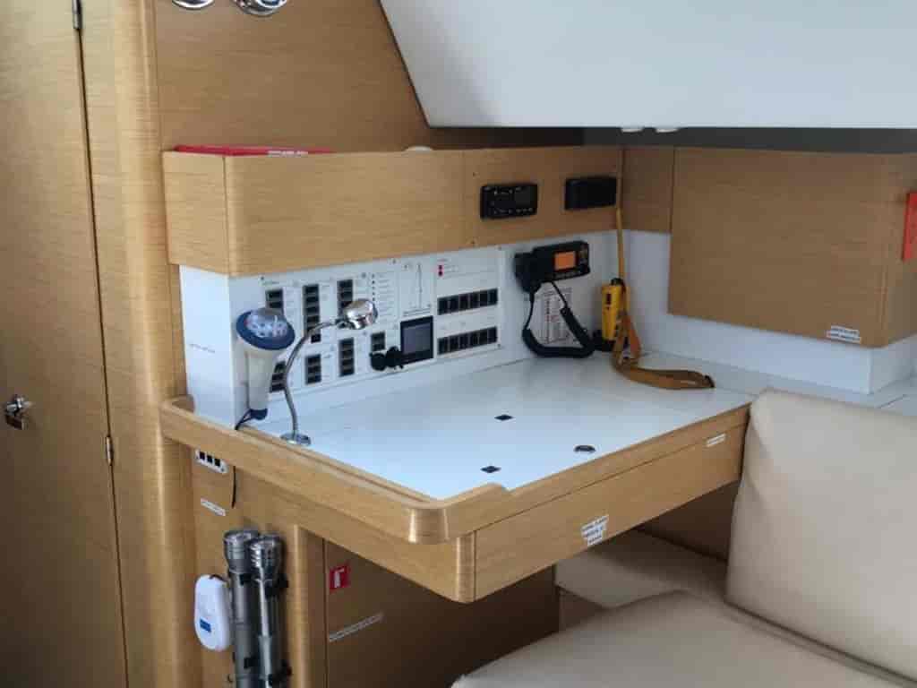 Boat picture 9