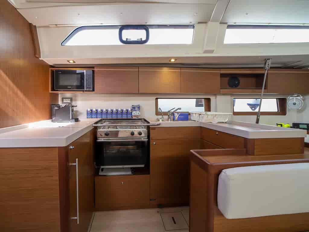 Boat picture 11