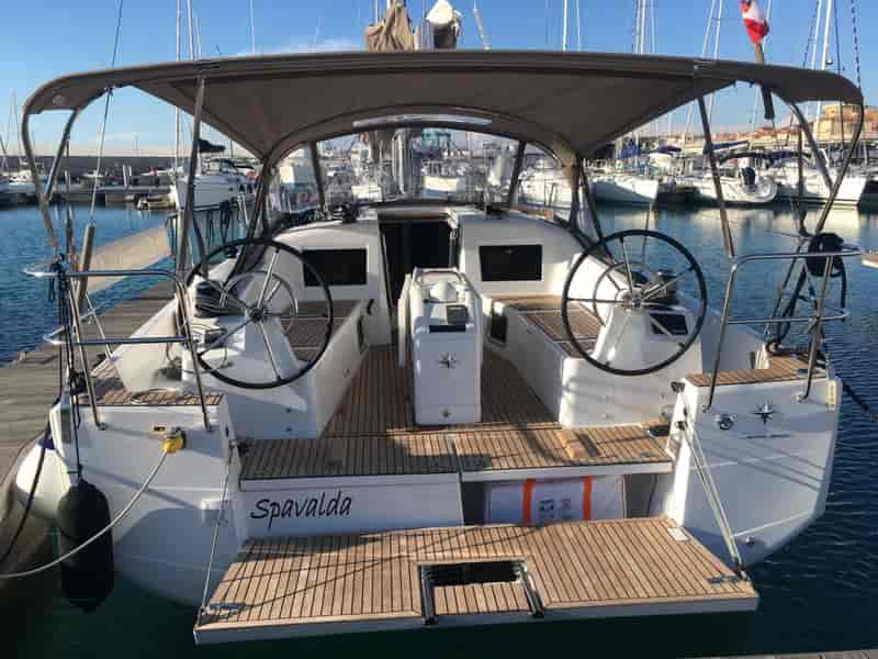 Photo of Spavalda, image 1 of 5