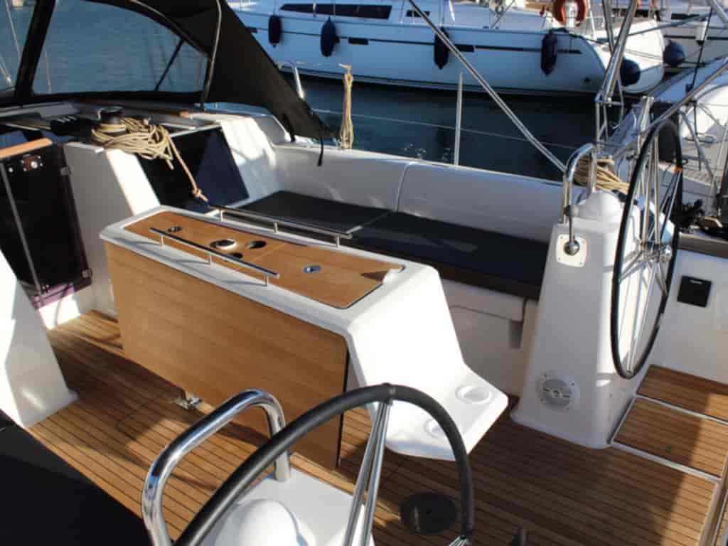 Boat picture 9
