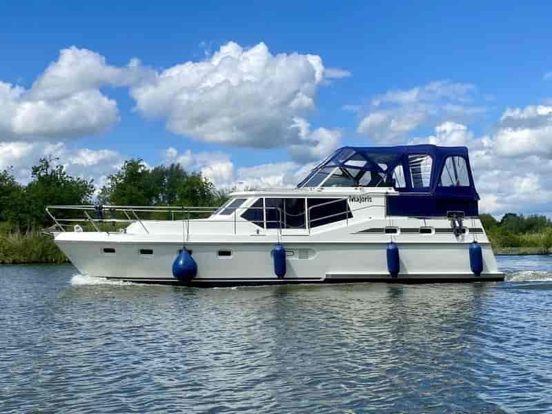 Boat picture 1