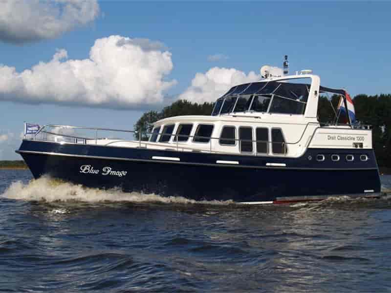 Boat picture 1