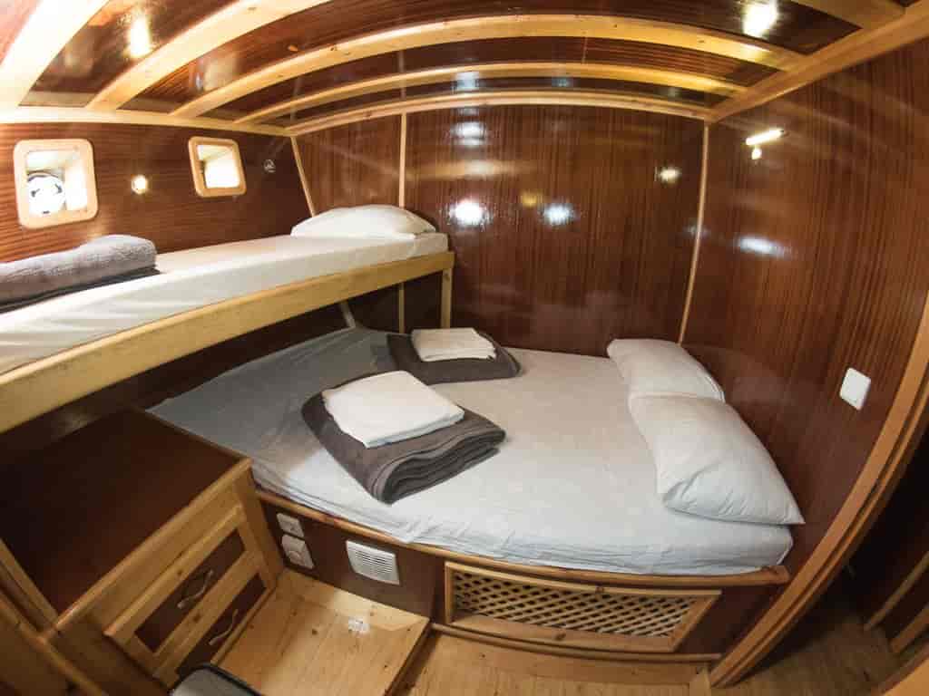 Boat picture 10