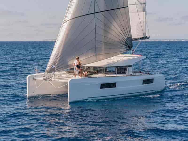 Photo of DUPLO II, image 1 of 5