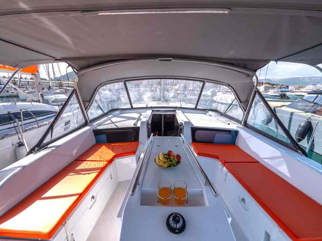 Boat picture 14